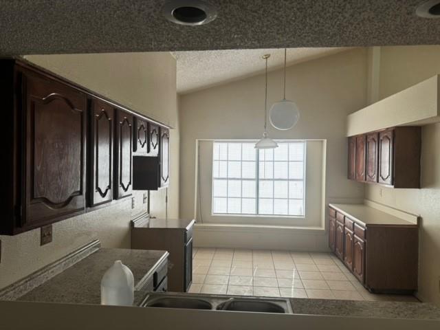 Building Photo - 7122 Wills Dr