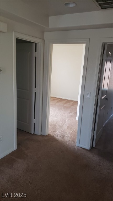 Building Photo - 8252 Settlers Inn Ct
