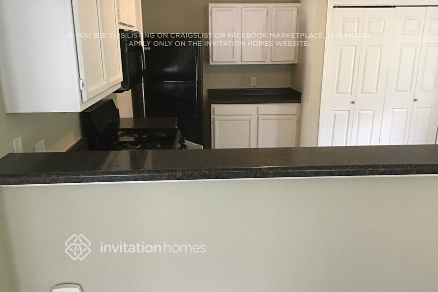 Building Photo - 4402 Horseshoe Ct