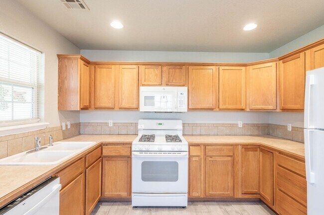 Building Photo - 5183 S 34th W Ave