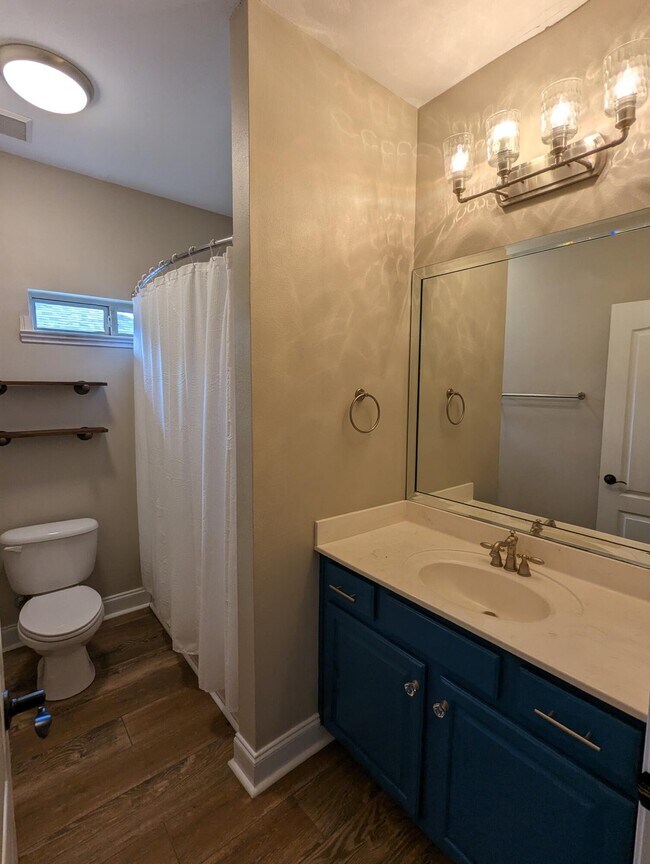 Building Photo - 1789 Ravenna Dr