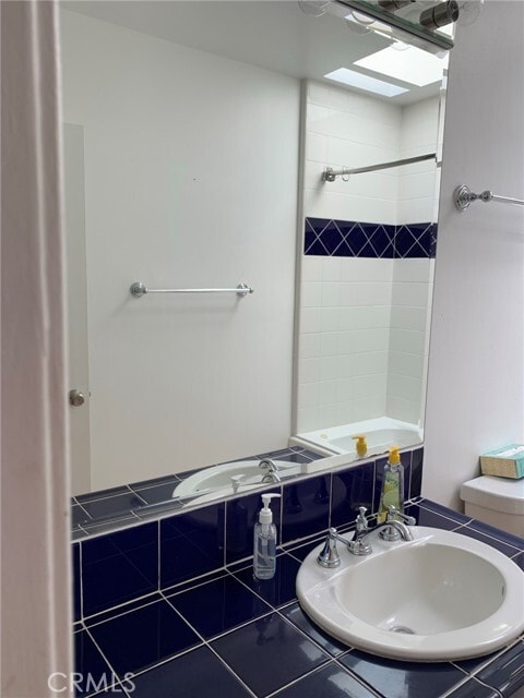 Building Photo - 828 5th St