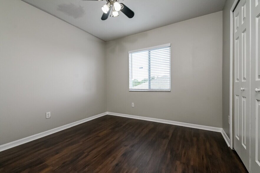 Building Photo - 10907 Hoffner Edge Dr
