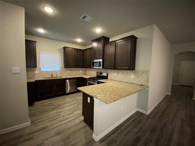 Building Photo - 21807 Barred Owl Dr