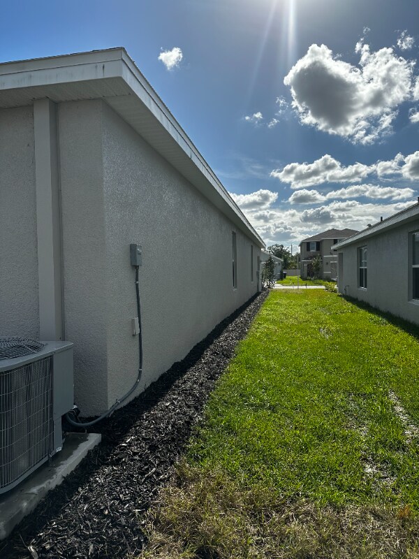 Building Photo - 3259 Rock Sound St