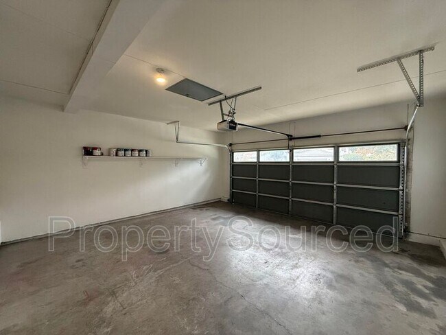 Building Photo - 17808 Daffodil Hill St