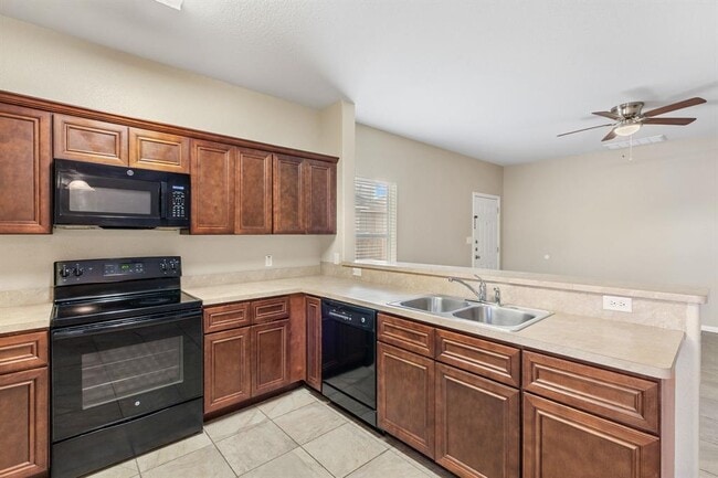 Building Photo - 412 Carl Shipp Dr