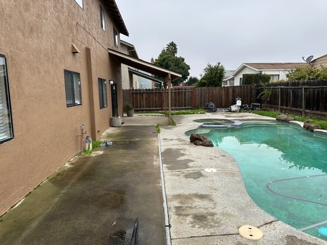 Building Photo - Modesto, 4 Bedroom 2.5 Bathroom Home