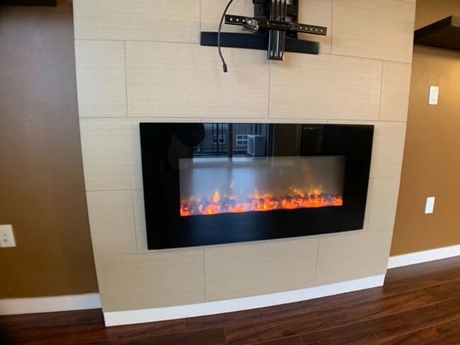 Building Photo - 45 Central Unit - 2 Bedrooms, 2 baths, 988 Sq. Ft.