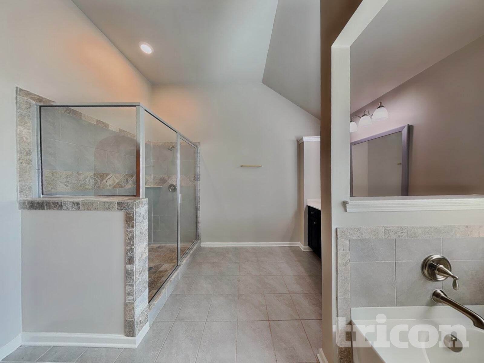 Building Photo - 68 Shenandoah Dr