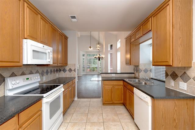 Building Photo - 11517 Chaucer Dr