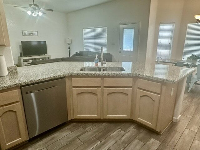 Building Photo - "Gorgeous 4-Bedroom, 2 Bathroom Pool Home ...