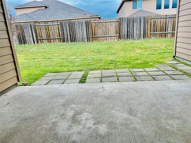 Building Photo - 2421 Fall Leaf Ct