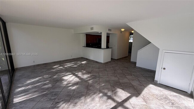 Building Photo - 2961 SW 87th Ave