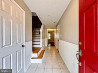 Building Photo - 2107 Mardic Dr