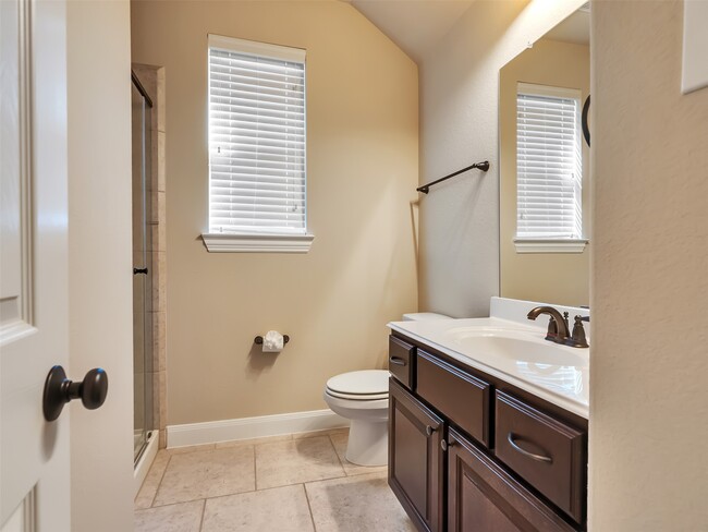 Building Photo - 5342 Tyler Park Ln