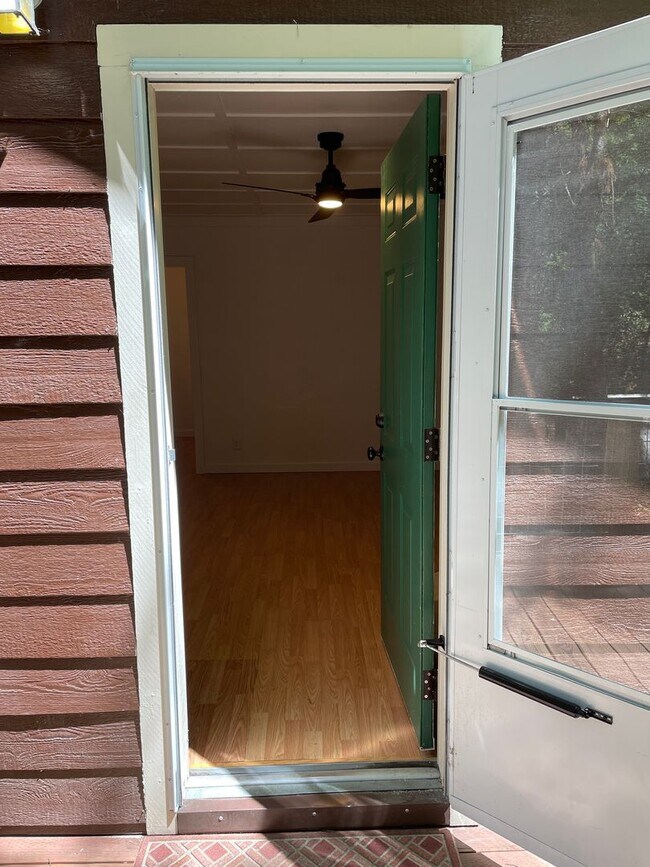 Building Photo - 5445 Cazadero Hwy