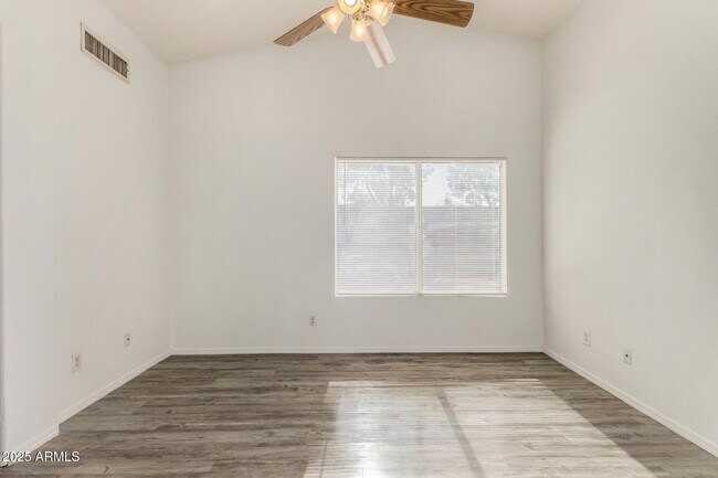 Building Photo - 8759 W Coronado Rd