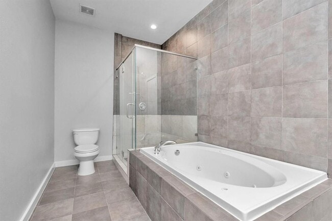 Building Photo - 4339 O'Reilly