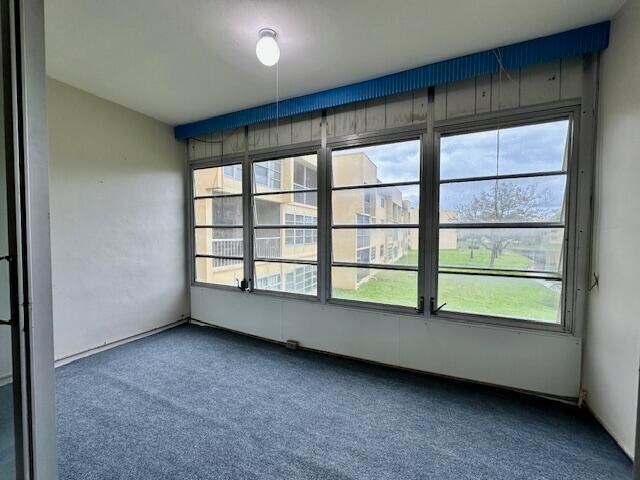 Building Photo - 6020 NW 64th Ave
