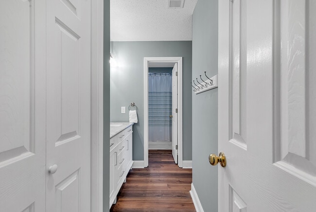 Building Photo - 114 Gully Branch Ln