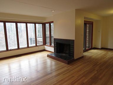 Building Photo - 10384 Green Mountain Cir