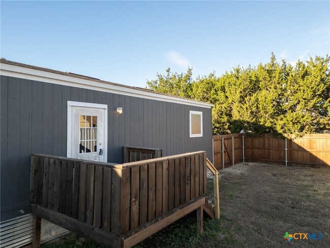 Building Photo - 2963 Barr Ln