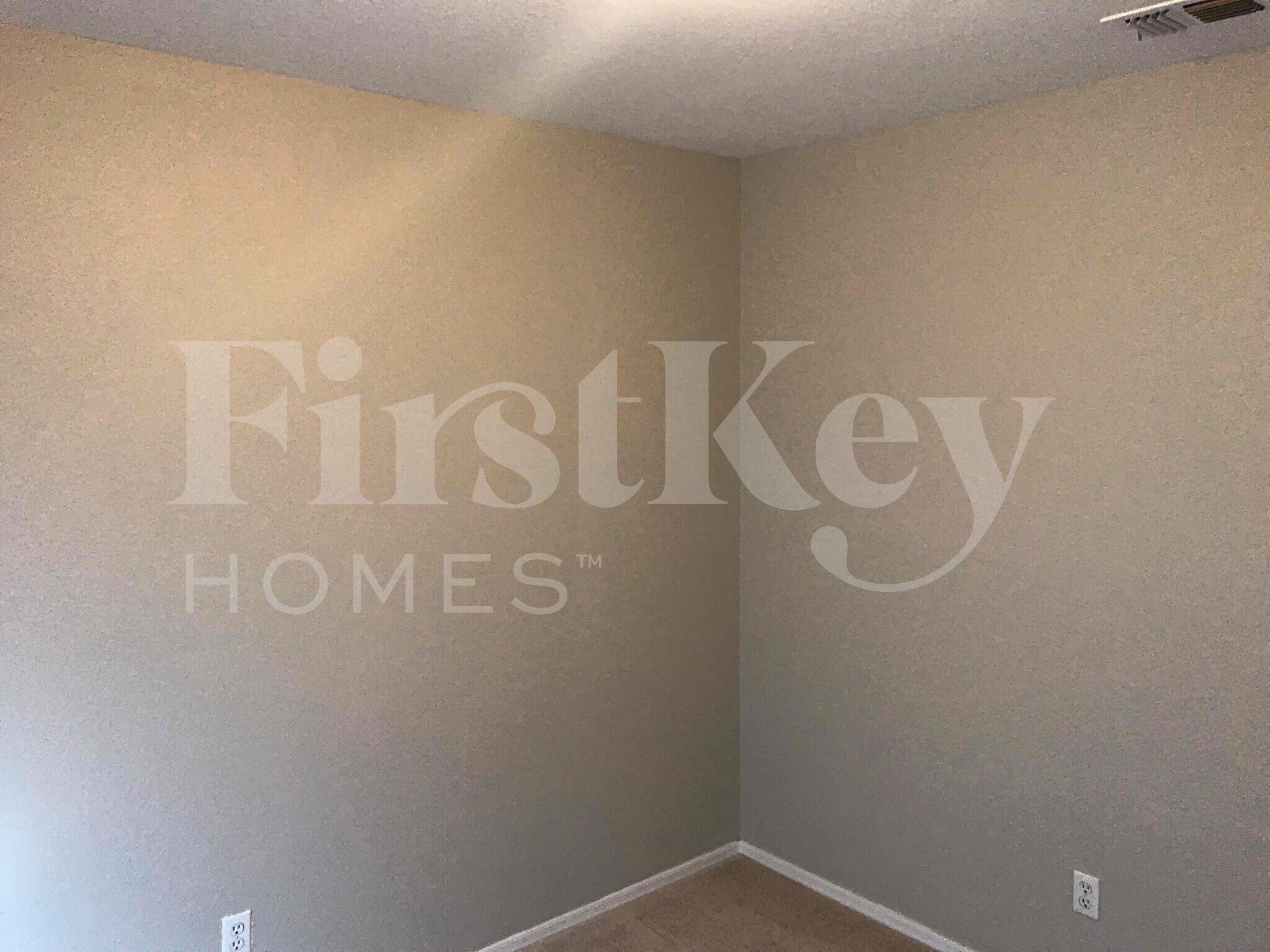 Building Photo - 3313 N 85th Ln