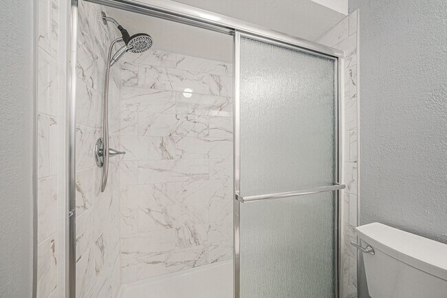 Building Photo - 2913 Ninebark Dr