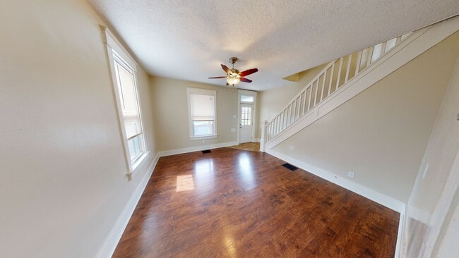 Building Photo - 3-Bedroom, 1-Bath Single-Family Home for Rent in Butler