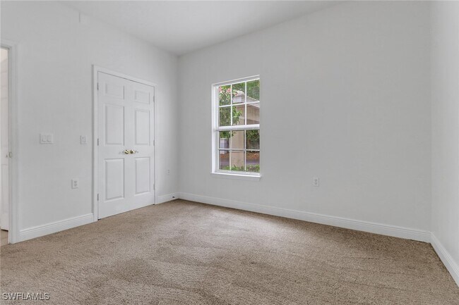 Building Photo - 1370 Sweetwater Cove