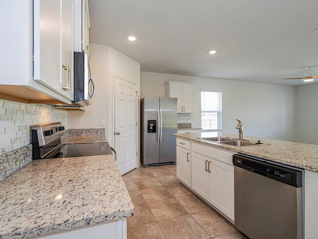 Building Photo - 4103 Keeson Cir