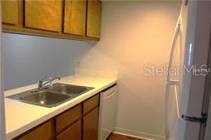 Building Photo - 4863 W McElroy Ave