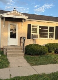 Building Photo - 257 N 29th St