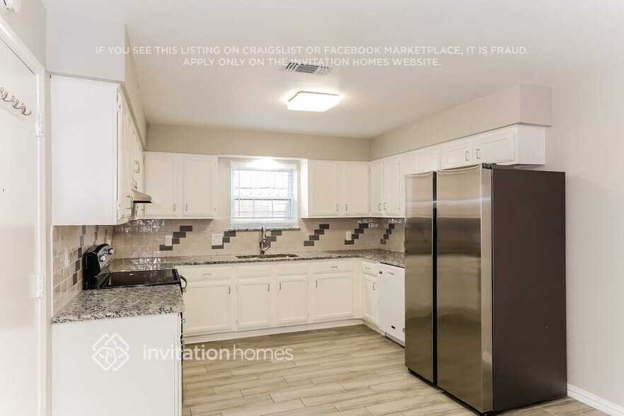 Building Photo - 6221 Hott Springs Dr