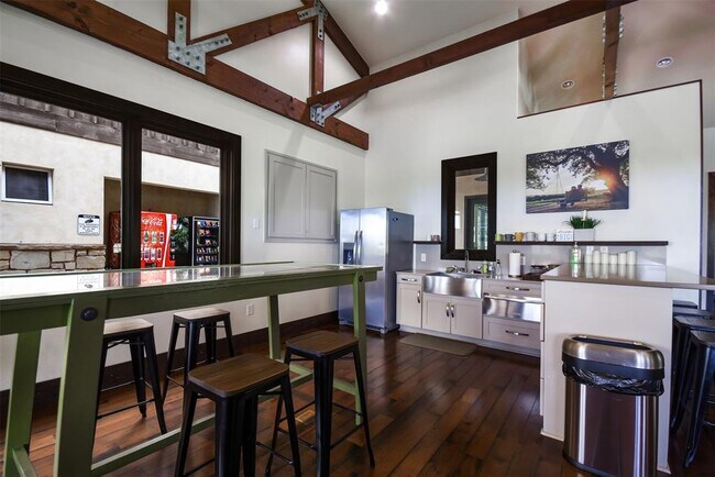 Building Photo - 228 Pisa Ln