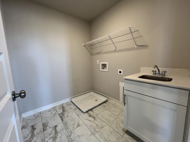 Building Photo - 1001 Pebble Run Rd