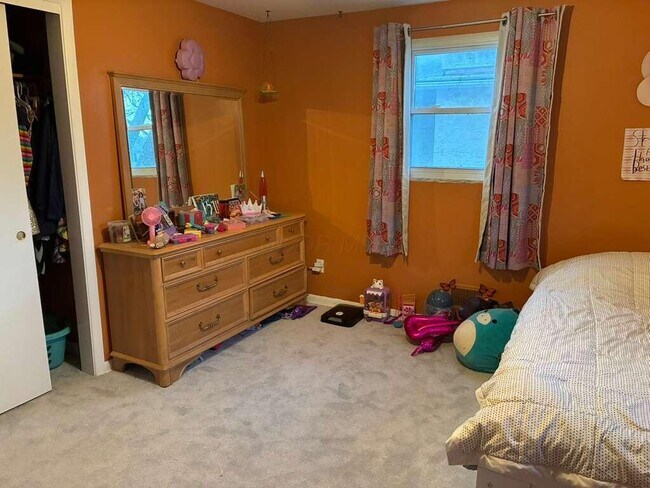 Building Photo - 65 S Gould Rd