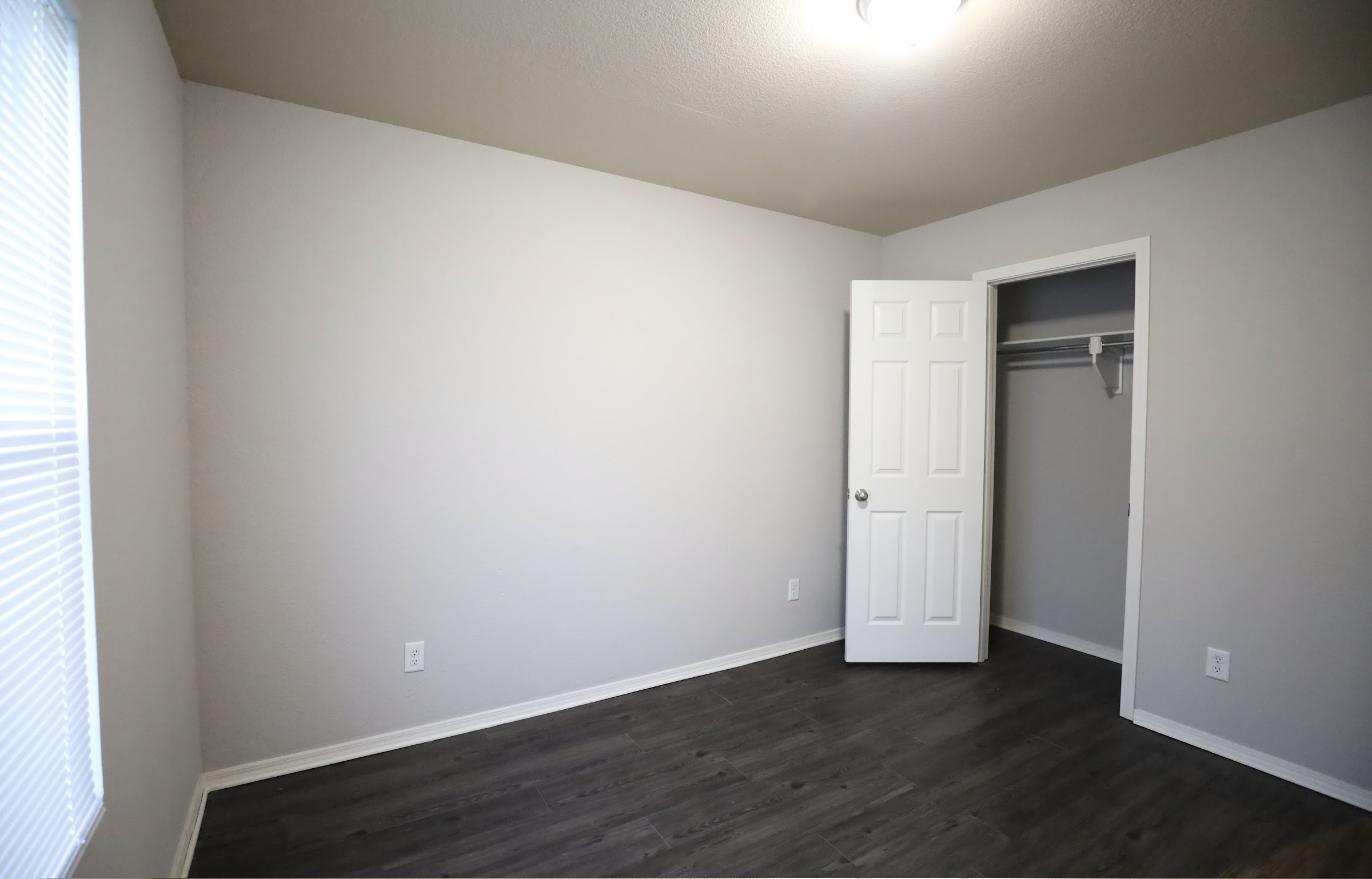 Building Photo - 3809 Remington Dr