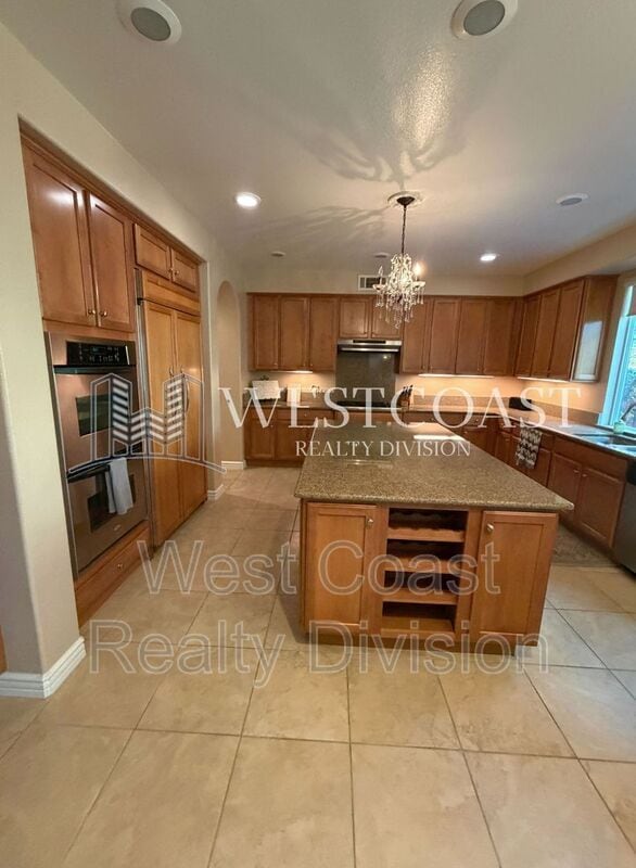 Building Photo - 42764 Portraits Ln