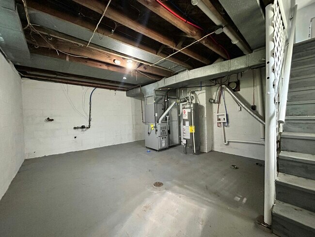 Building Photo - 124 Idlewood Rd