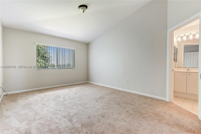 Building Photo - 2830 SW 83rd Terrace