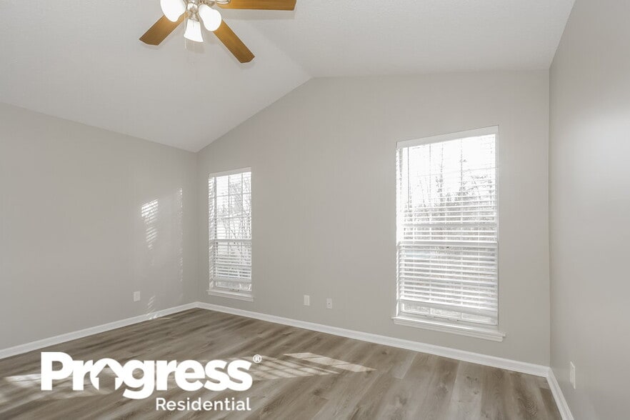 Building Photo - 2601 Clarencefield Dr