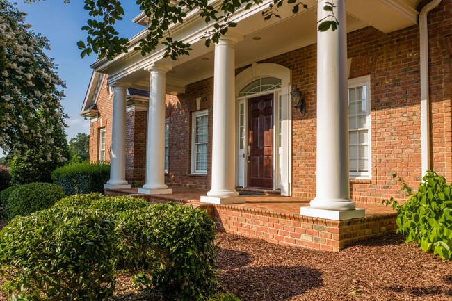 Building Photo - Estate Home in Fantastic North Raleigh Loc...