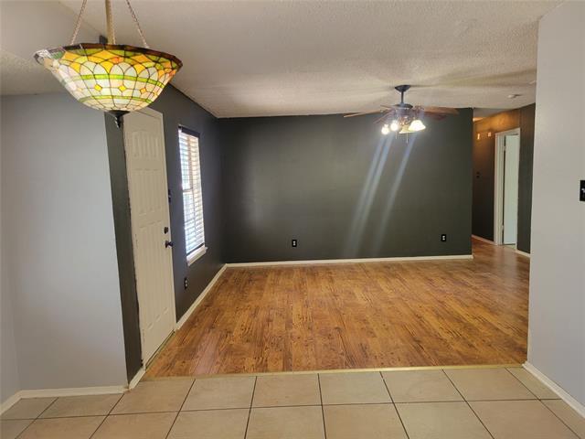 Building Photo - 1411 Clearfield Dr