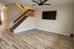 Building Photo - 2091 Manzana Way