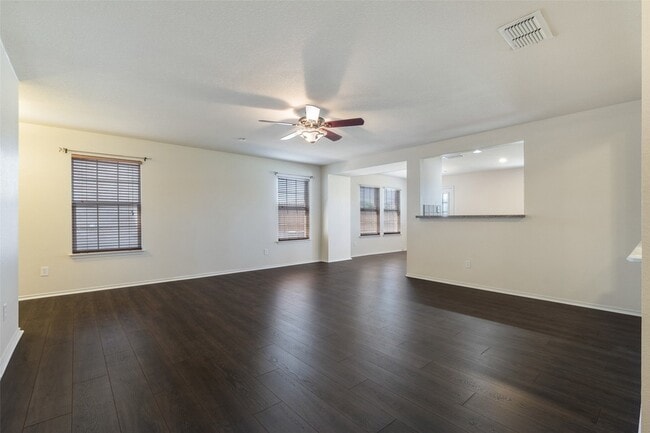 Building Photo - 3917 Mantis St