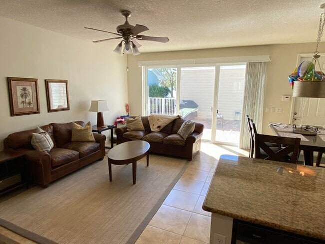 Building Photo - 1370 Turnbridge Dr