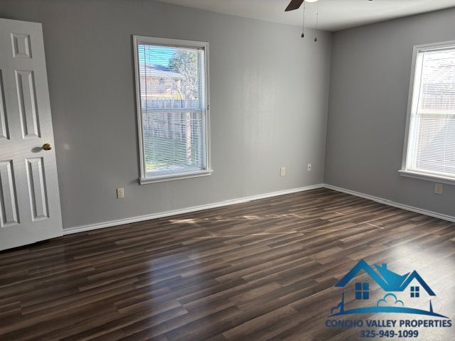 Building Photo - 1620 Austin St