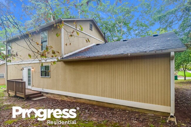 Building Photo - 5385 Walker Rd